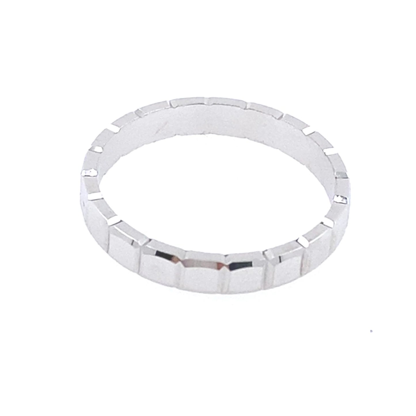 Argolla Ice Cube 2mm: Glamour en Oro Blanco de 14k