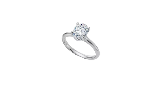 Anillo de Compromiso con Incrustación Oval y Halo Oculto