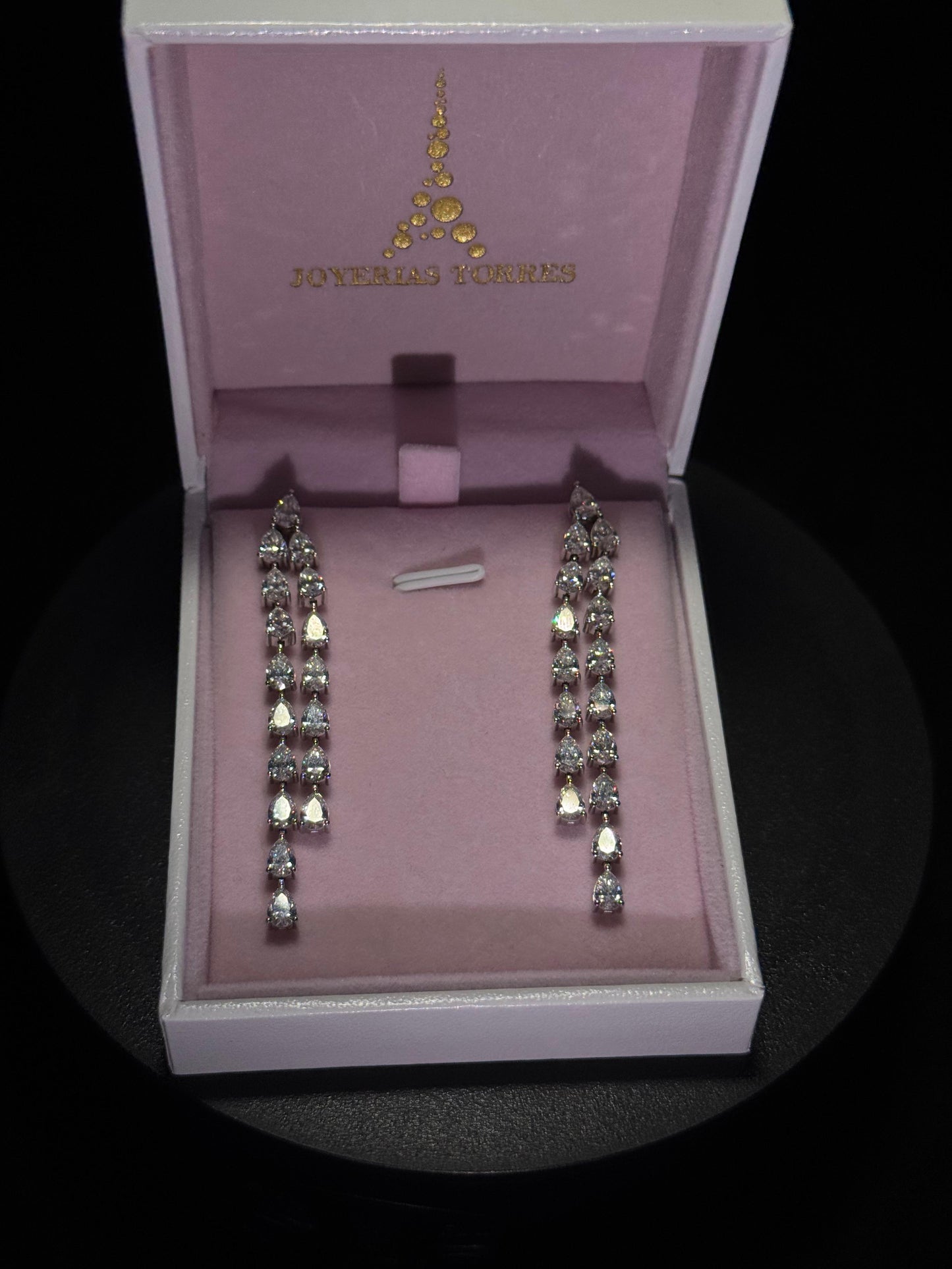 Aretes Colgantes de Diamante Lab Grown 6.80ct en Oro Blanco 14k