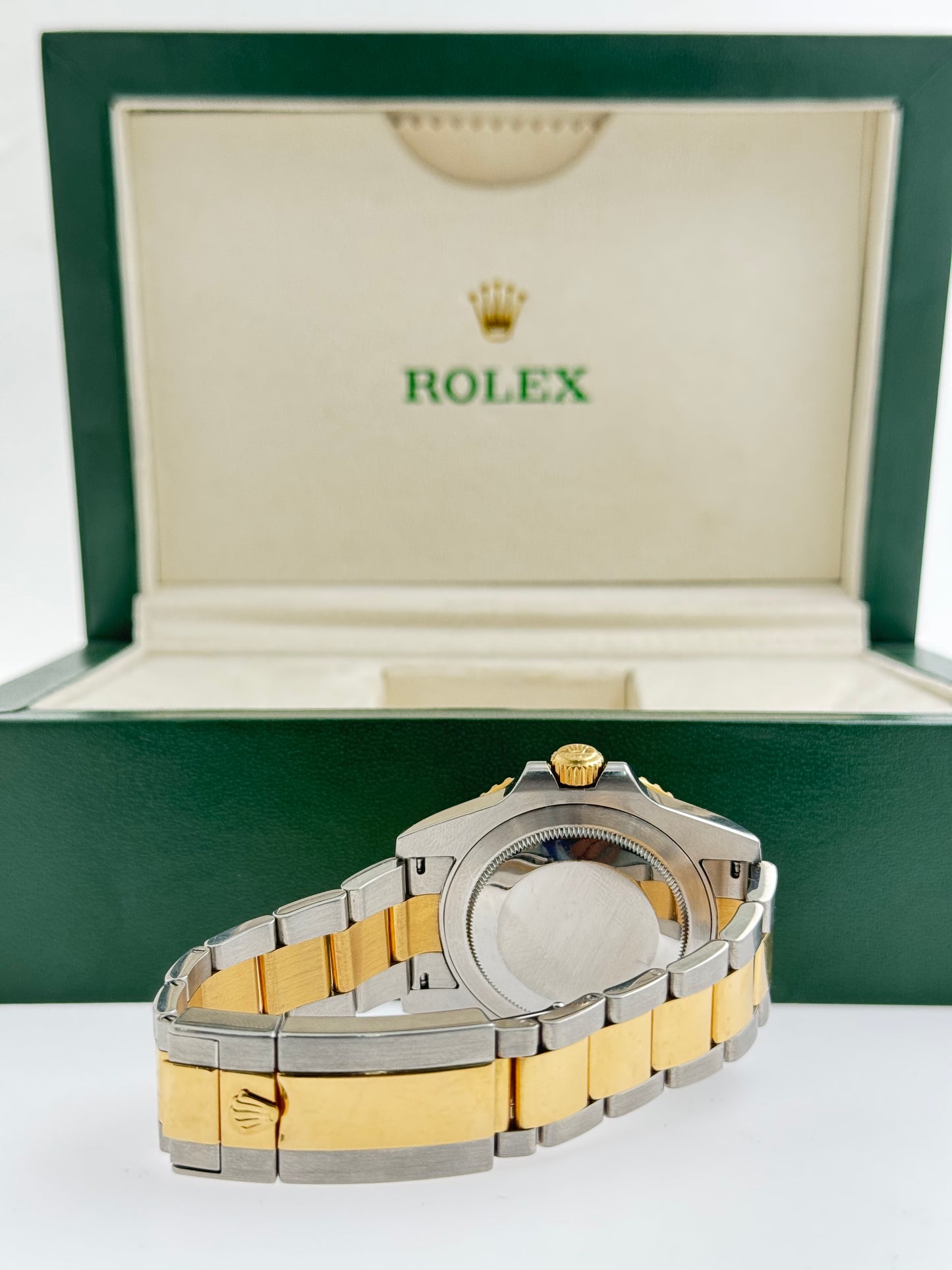 Rolex GMT-Master II “Rolesor” (Acero & Oro Amarillo) – Bisel Negro