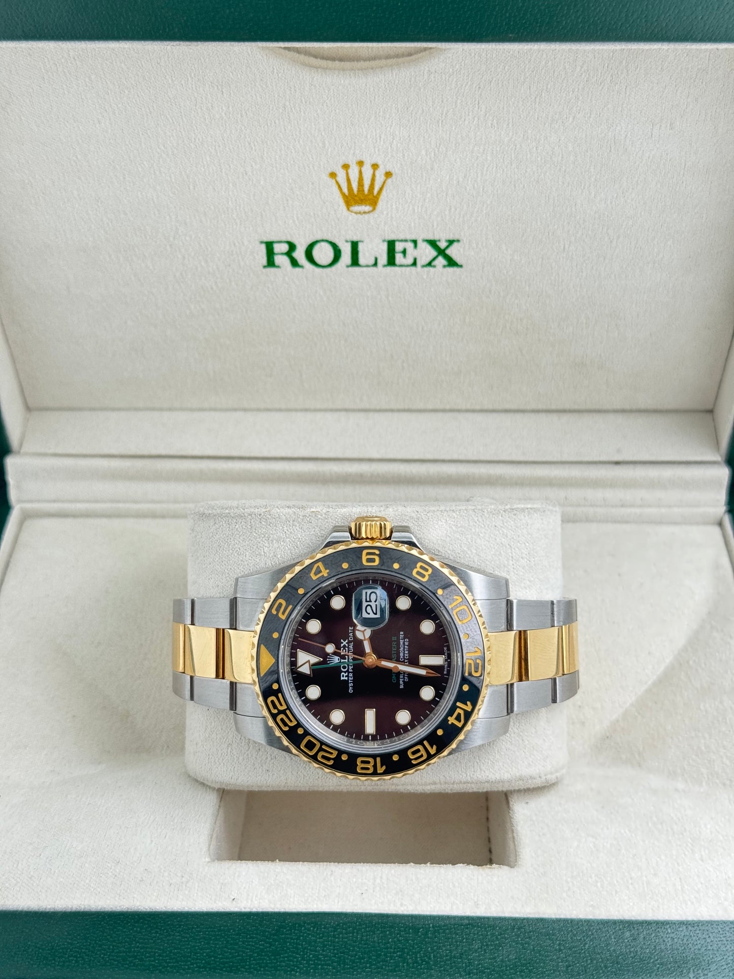 Rolex GMT-Master II “Rolesor” (Acero & Oro Amarillo) – Bisel Negro