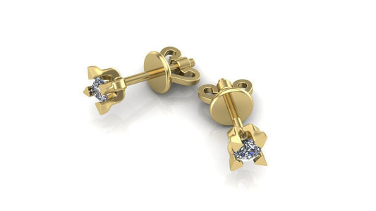 Aretes de Oro Amarillo en Forma de Estrella con Brillante Incrustacion