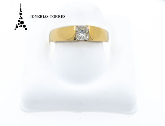 Anillo GIA con diamante radiante