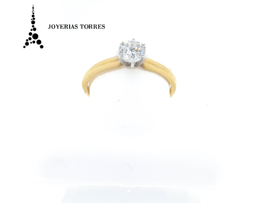 Anillo GIA con diamante en forma brillante