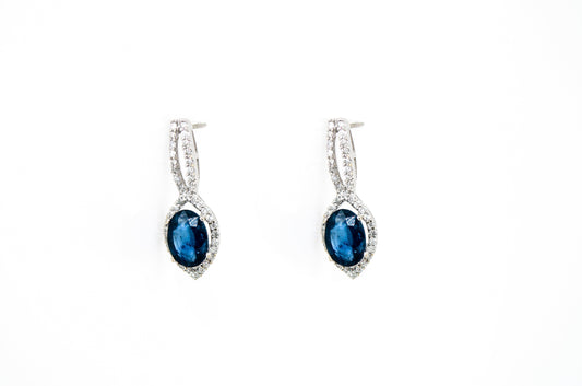Aretes de oro con Incrustaciones de Diamante
