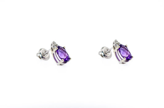 Aretes de oro con Incrustaciones de Diamante