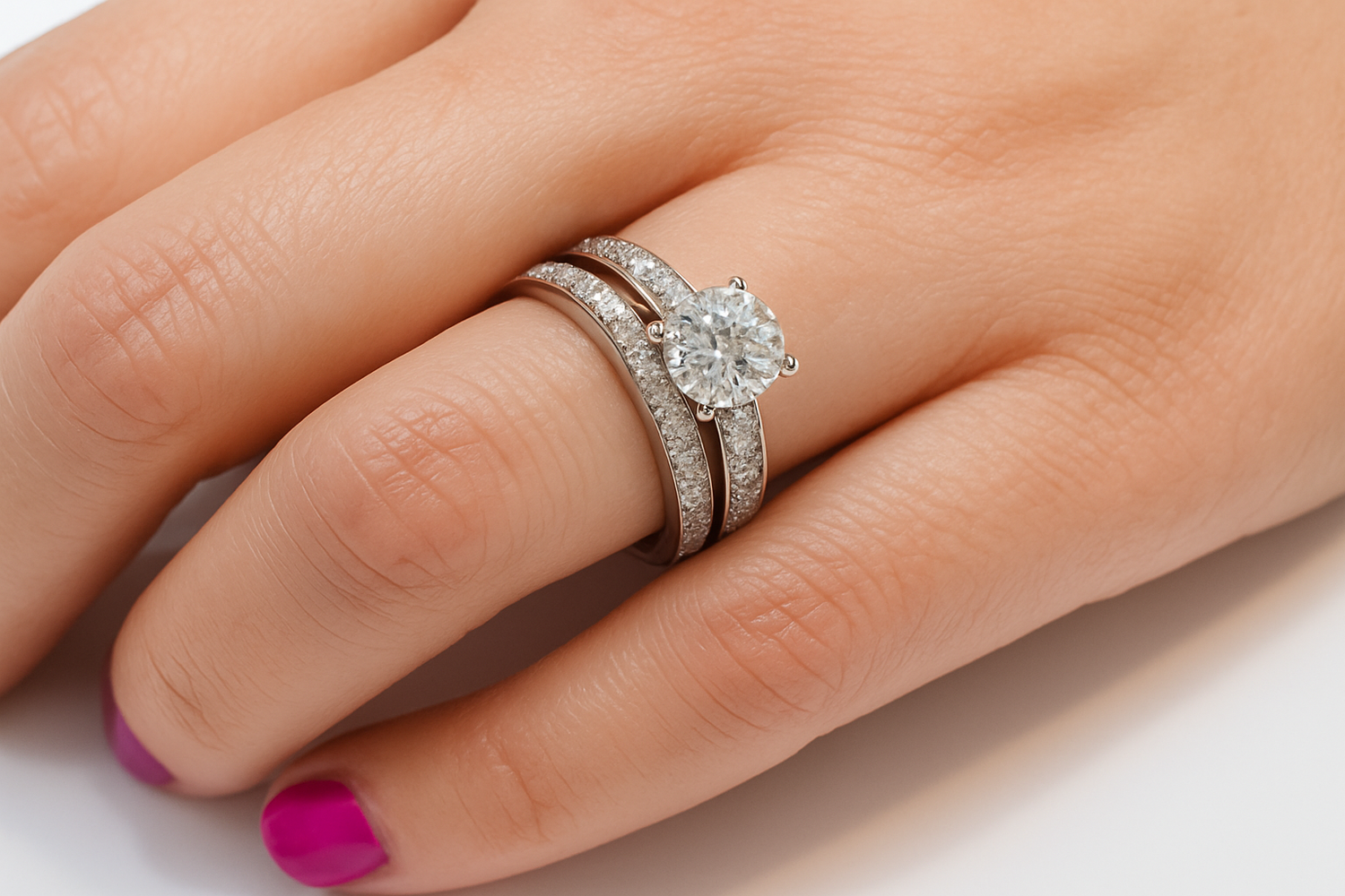 Anillos de Compromiso Solitario con Diamantes