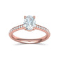 Anillo de Compromiso de Oro con Diamantes Central Ovalada Brillante