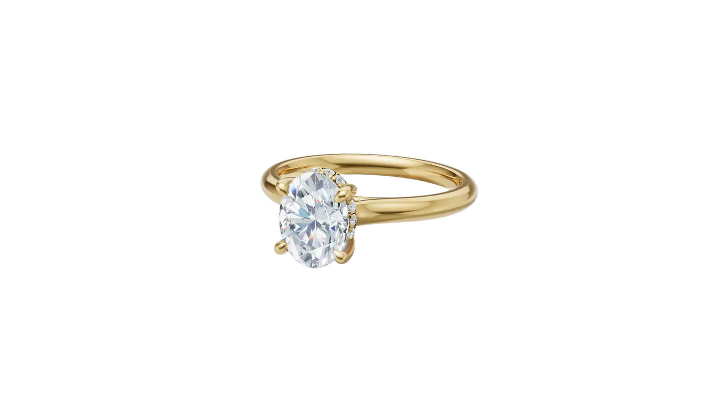 Anillo de Compromiso con Incrustación Oval y Halo Oculto