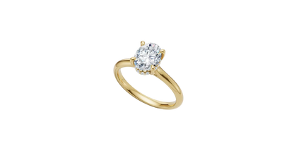 Anillo de Compromiso con Incrustación Oval y Halo Oculto