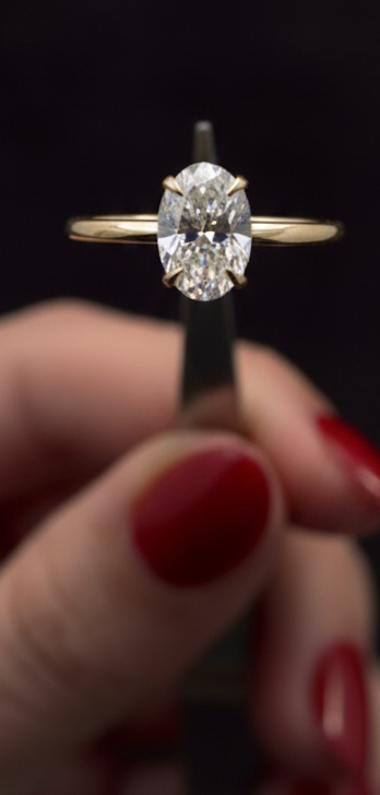 Anillo de Compromiso Oro 14K - Diamante Lab Grown Corte Oval 0.75 CTW