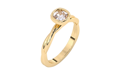 Anillo de Compromiso con Diamante Corte Cushion y Brazo Trenzado