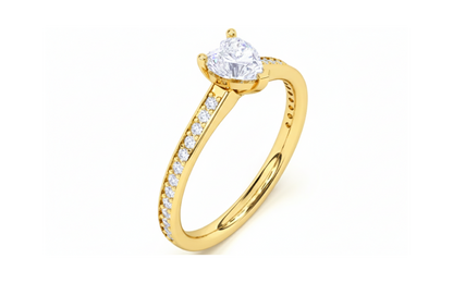 Anillo Compromiso Corazón con Diamantes Laterales