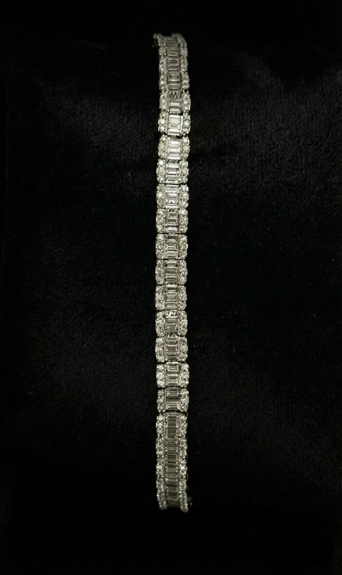 Pulso de Diamantes Oro Blanco 10k, 4.45 CTW