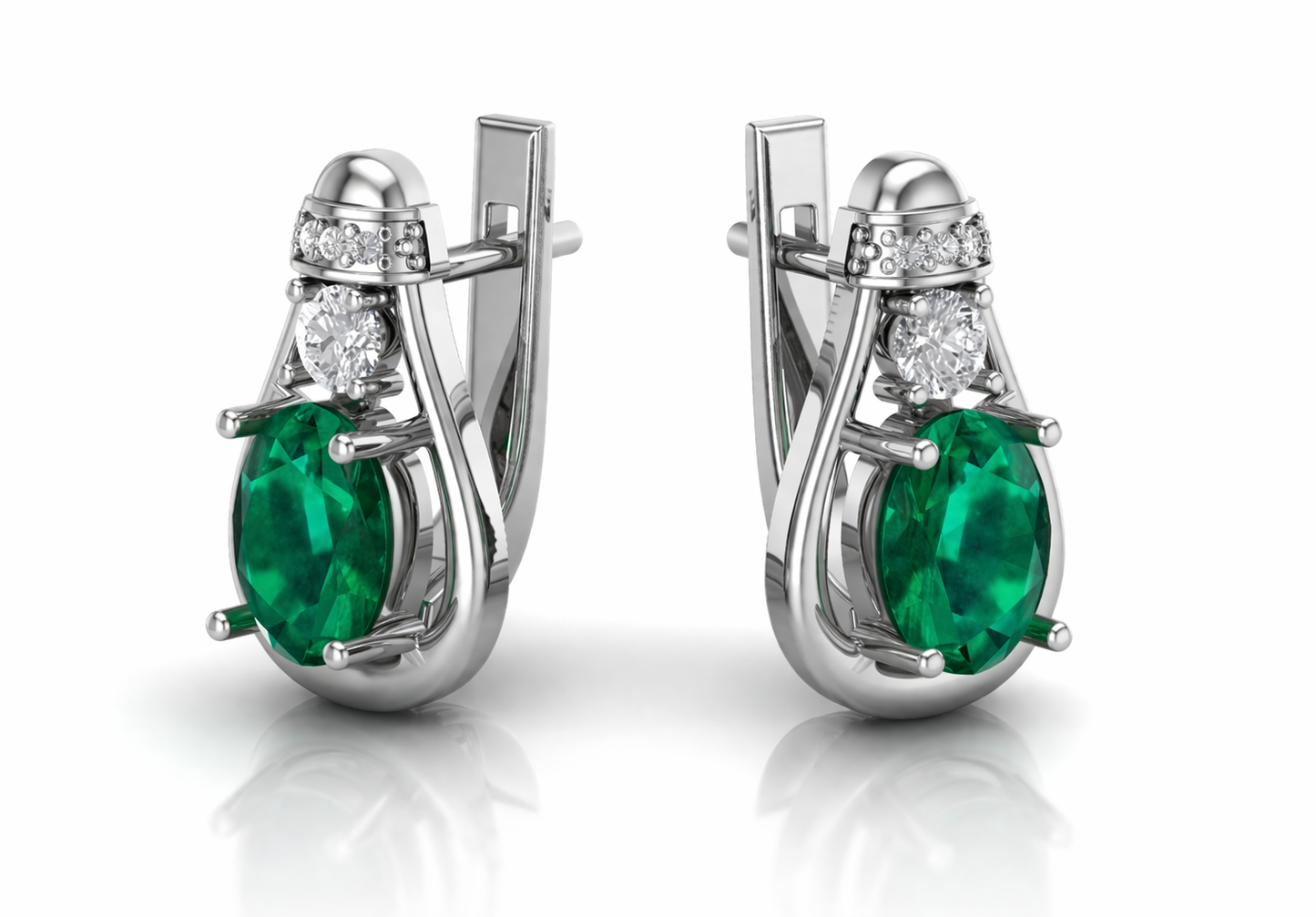 Aretes Elegancia Esmeralda en Oro con Diamantes
