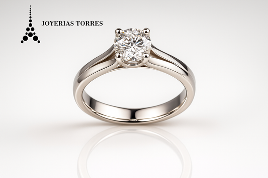 Anillo de compromiso con logo completo