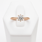 Anillo de compromiso solitario mejorado