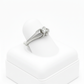 Anillo de compromiso volteado