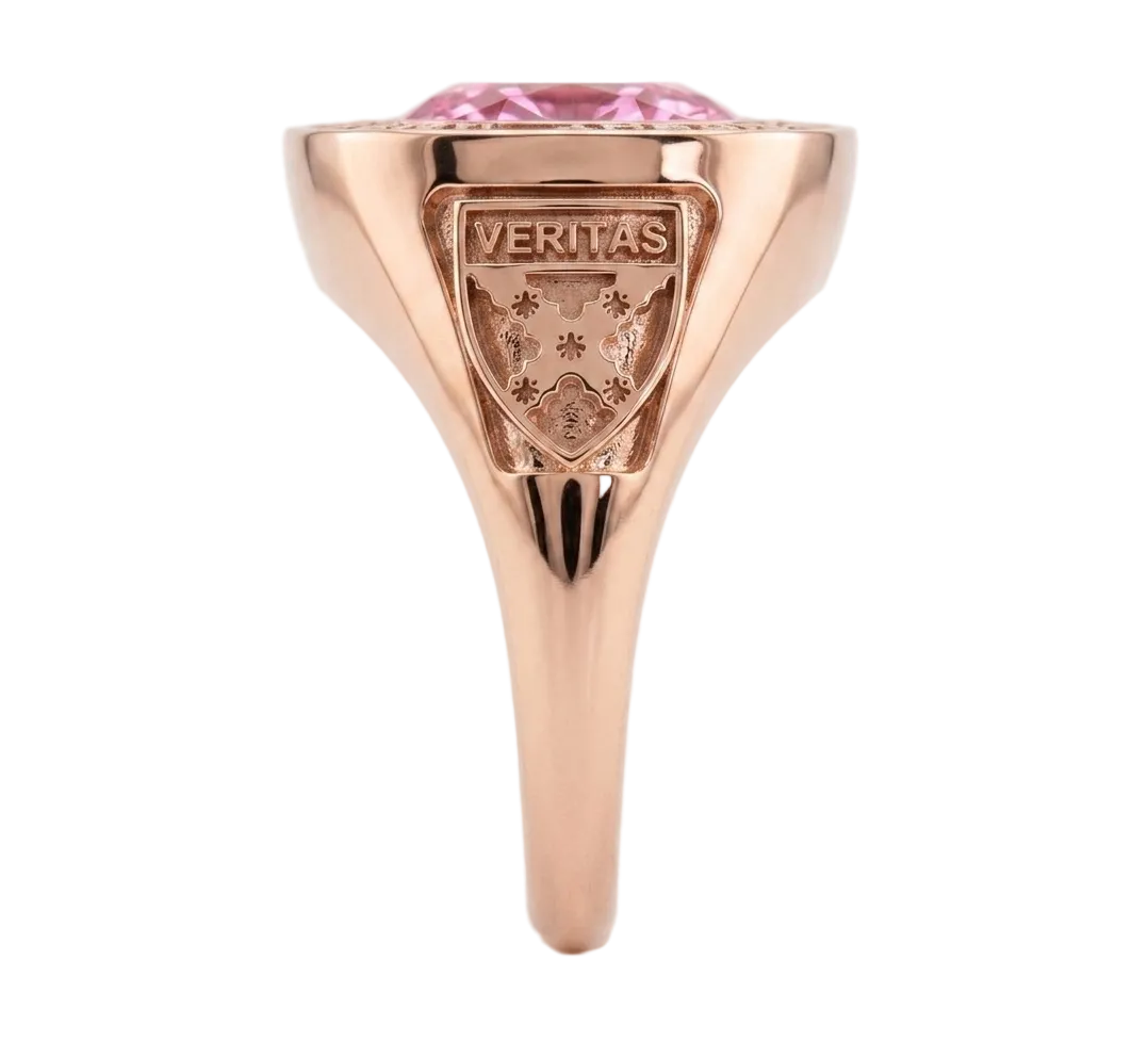Anillo de Graduación con Incrustación Oval y Grabados Laterales