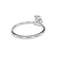 Anillo Solitario De Corte Oval Con Engaste De Cuatro Garras