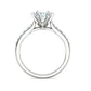 Anillo de Compromiso Solitaire Elegance con Incrustaciones