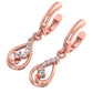Aretes de Oro Rosado con Brillantes Incrustaciones