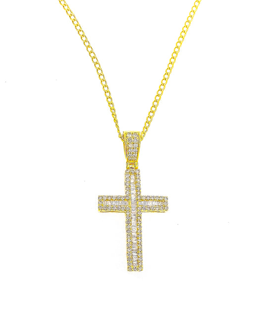 Gargantilla de Oro Amarillo Con Dije en Forma de Cruz y Diamantes Incrustados